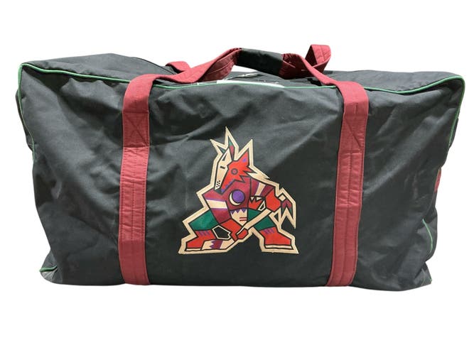 Arizona Coyotes Player Equipment Hockey Bag (Used) 1685