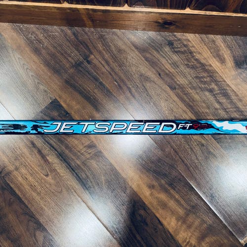 Senior CCM Jetspeed FT9 Pro Right Handed Hockey Stick P28 75 Flex (New)