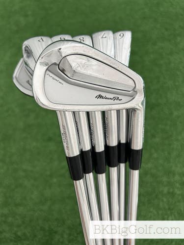Mizuno Pro 520 Forged Iron Set 5-P / Dynamic Gold 105 Stiff