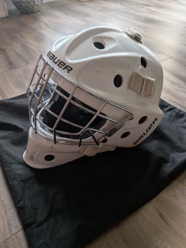 Youth Bauer 930 Goalie Mask (Used)