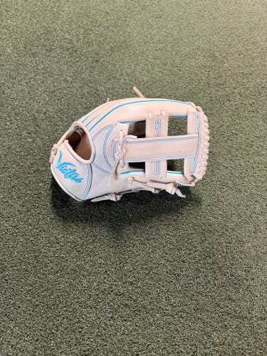 Victus Baseball Glove 11.75