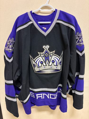 Los Angeles Kings Goalie Jersey