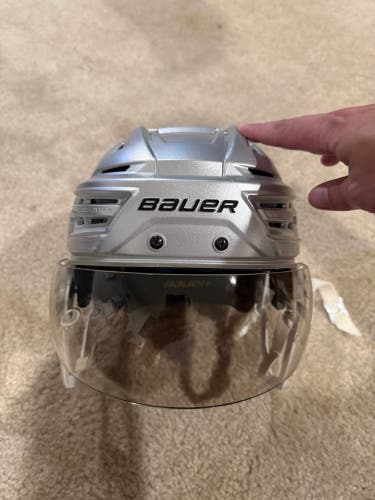 Bauer Reakt 150 Silver Hockey Helmet