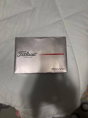 Titleist Pro V1x Balls 48 Pack (4 Dozen) (New)