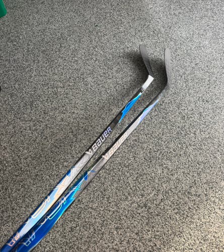 Intermediate Bauer Vapor Flylite Left Hand Hockey Stick P92 55 Flex (Used)