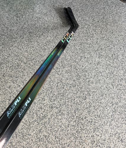 Senior CCM JetSpeed FT8 Pro Left Hand Hockey Stick P90TM 65 Flex (New)