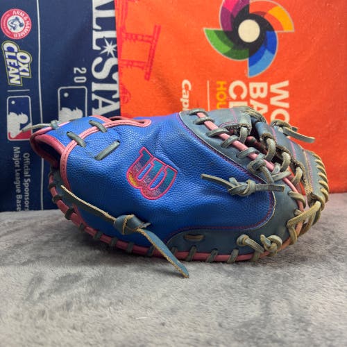 Wilson A2000 DPCM RHT Catcher's Baseball Glove 33" (Used)