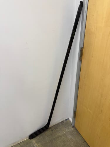 Intermediate CCM XF Ghost Right Handed Hockey Stick P29 55 Flex (New)
