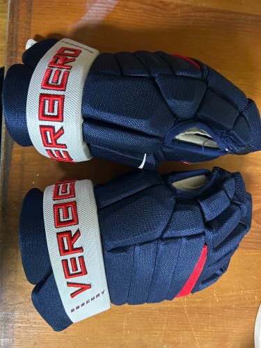 Verbero Gloves 14" (Used) slight torn finger