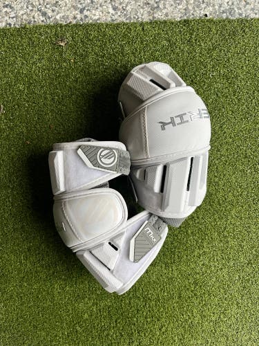 Medium Adult Maverik Max Arm Pads (New)