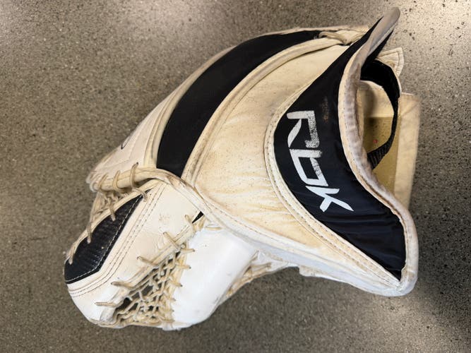 Reebok Pulse Full Right (Used)