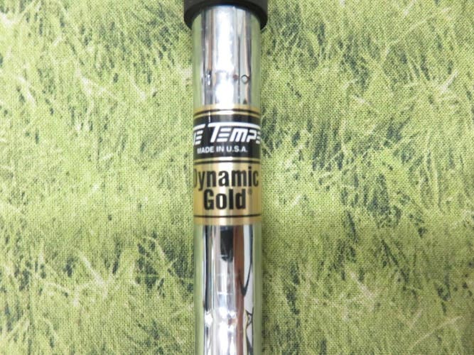 Srixon / Cleveland * Dynamic Gold STIFF Demo Iron Shaft 36.25"