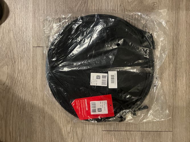 NWT Bauer Black Hockey Puck Bag