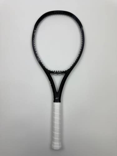 Yonex Ezone 100 Aqua Night 2022, 4 1/4 Excellent 9.5/10