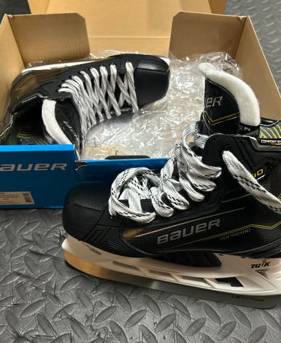 Bauer Supreme M40 Hockey Skates Size 6 Fit 2 - Brand new