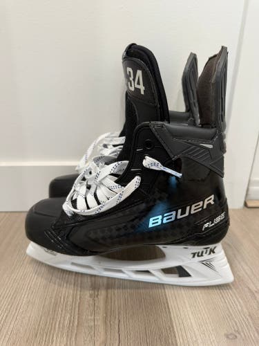 Bauer Supreme Fuse Hockey Skates Pro Stock Size 6 (New)