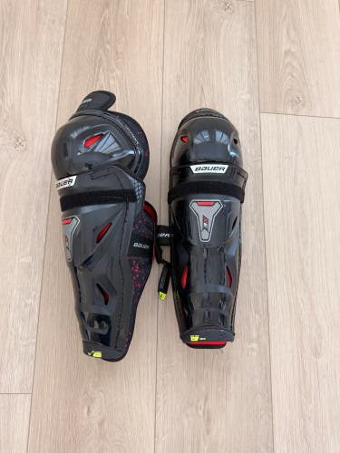 Senior Bauer Vapor X3.0 14" Shin Pads (New)
