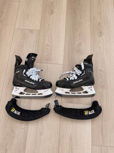 Black 2022 Bauer Supreme Mach Hockey Skates Regular Width 9 (Used)
