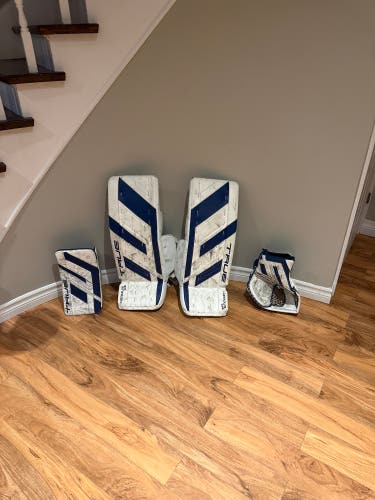 30" 2024 True HZRDUS 7x4 Regular Goalie Full Set (Used)