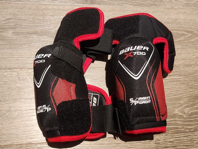 Senior Small Bauer Vapor X700 Elbow Pads (Used)