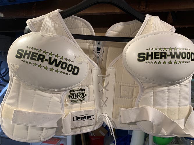 Sher-Wood PMP 5030 Shoulder Pads