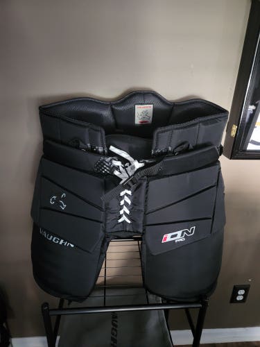 Senior Large Vaughn Ion  Pro Hockey Goalie Pants