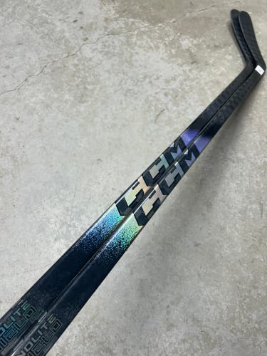 2 PACK 90 Flex P29 Senior CCM Trigger 10 Pro Left Hand Hockey Stick (New) Pro Stock