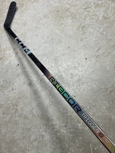80 Flex Custom P90TM Senior CCM Trigger 8 Pro Right Hand Hockey Stick Pro Stock (New)