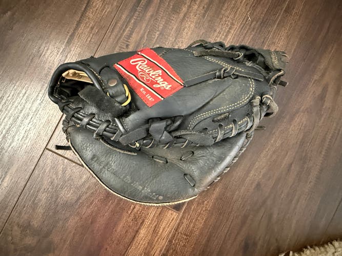 Rawlings RH Renegade Catcher's Glove 31.5" (Used)