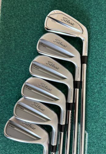 MINT 2025 Titleist T200 (4)/T150 (5-9) Right Handed Iron Set Stiff Flex (Used)