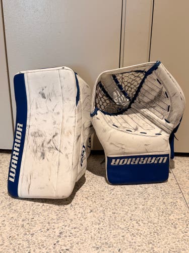 Warrior R/GT Glove & Blocker Set