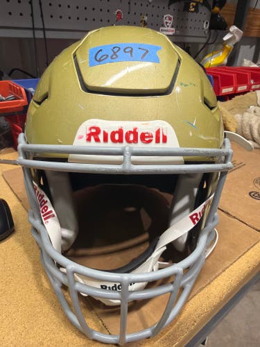 USED RIDDELL FLEX ADULT HELMET - LARGE - VEGAS GOLD