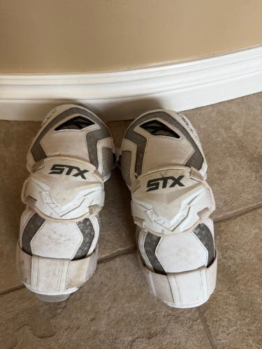 Medium Adult STX Cell VI Arm Pads (Used)