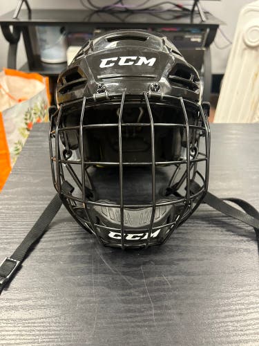 LIGHTLY USED CCM Tacks 310 Helmet SMALL