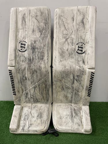 White 28" Junior Warrior Ritual G5 Goalie Leg Pads (Used)