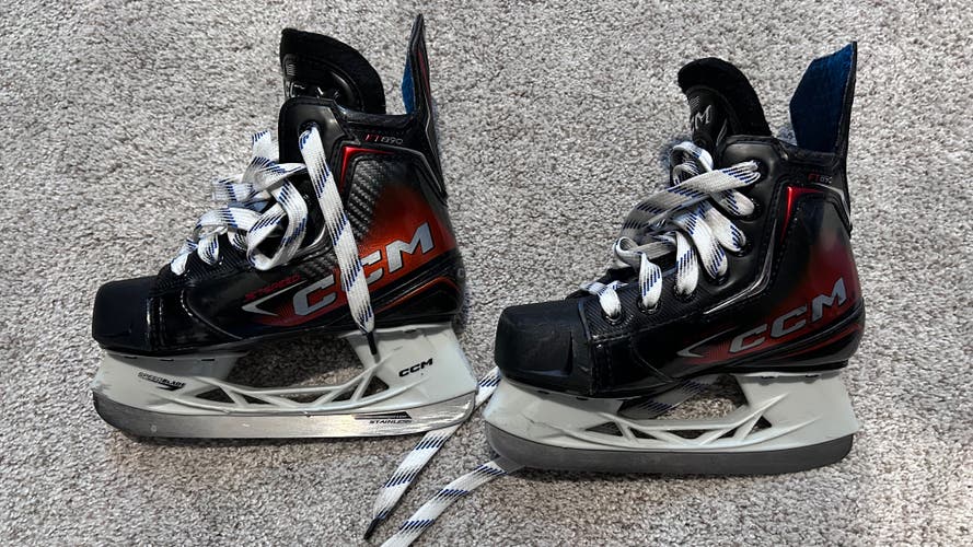 CCM JetSpeed FT890 Hockey Skates Junior Size 12 (Used)