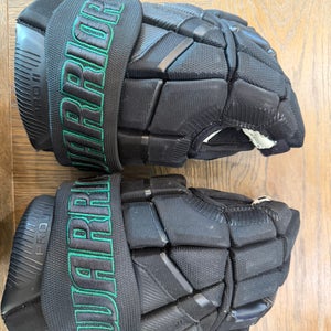 Warrior AX1 Pro Gloves 12" (Used)