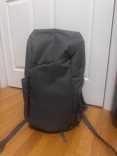 Men's Nike (Used)