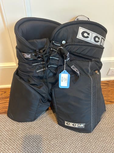 Men's Senior Large CCM Tacks 692 Hockey Pants (New)