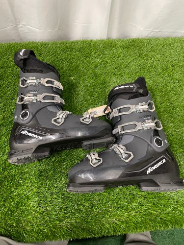 Men's Nordica SportMachine 3 Ski Boots (Mondo 29.5 - 335mm)