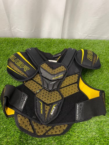 XL Senior Bauer Supreme TotalOne MX3 Shoulder Pads (Used)