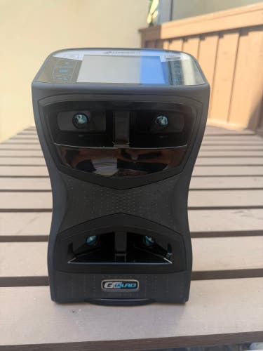 Foresight Sports GCQuad Launch Monitor – Excellent Condition + Backpack