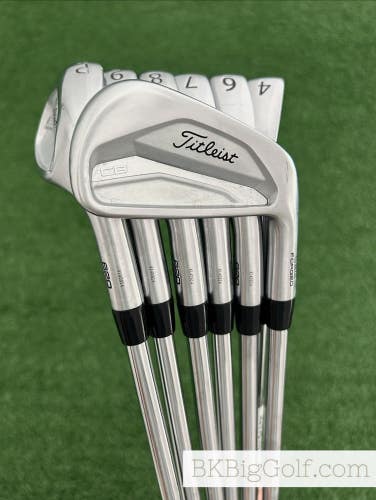 Titleist 620 CB Forged Iron Set 4-P / True Temper AMT Silver Stiff