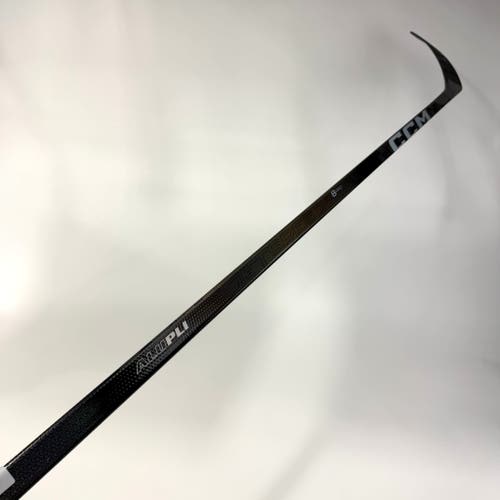 New Right Black CCM Jetspeed FT8 Pro | 80 Flex P92M Curve Grip | AB454