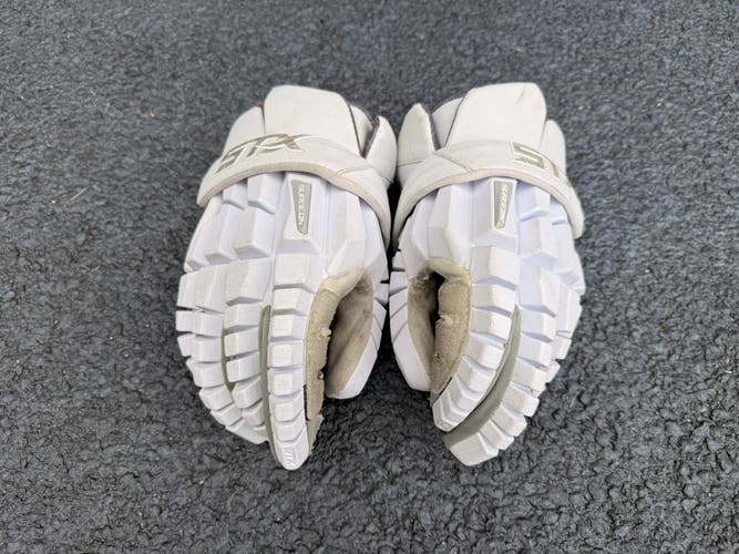 STX Surgeon RZR Lacrosse Gloves (Used)