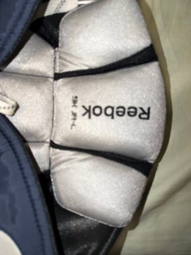 Junior Large Reebok 9K Hockey Goalie Pants (Used)