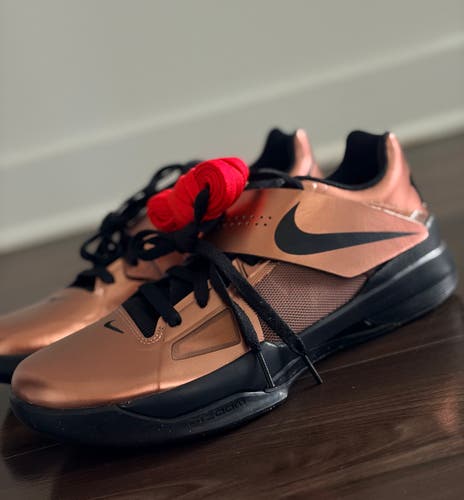 New Nike Zoom KD IV Christmas 2024 men’s size 9.5 *BRAND NEW* FZ5913-800