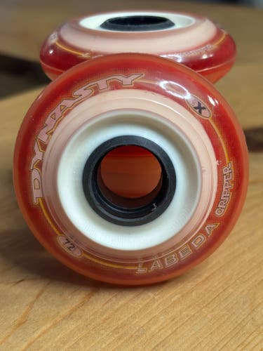 New 72mm Labeda Dynasty Gripper 4-pack roller hockey wheels