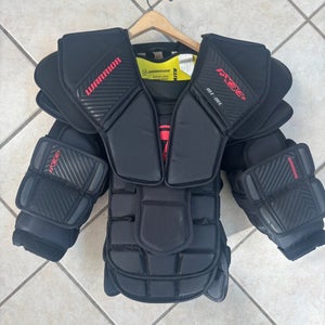 M/L Warrior Ritual X3 E+ Goalie Chest Protector (Used)