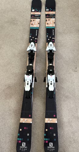 Women's 2015 All Mountain Salomon Bamboo Skis With Z10 Ti Bindings (Used-/Excellent Condition)